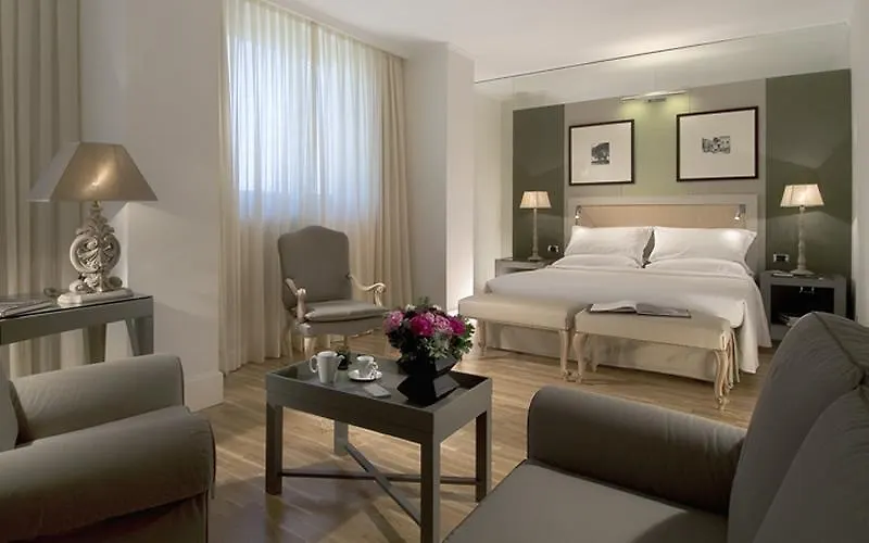 **** מלון פירנצה Starhotels Tuscany איטליה
